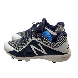 New Balance men Navy and White‎ Athletic Cleats Shoes size 12.5